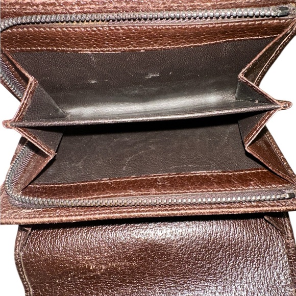 Gucci wallet with box - Picture 8 of 14